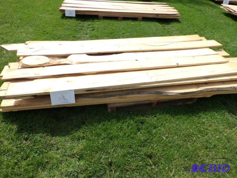 lot 11 image: Pine