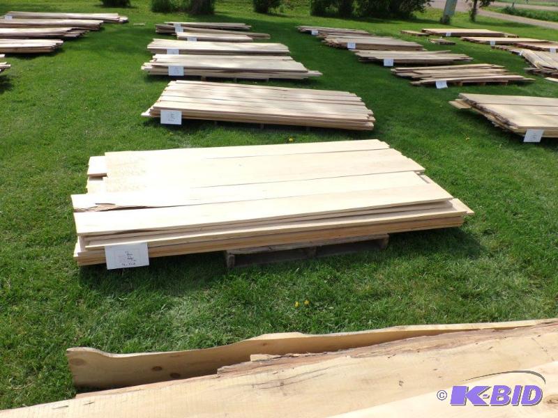 lot 23 image: Maple