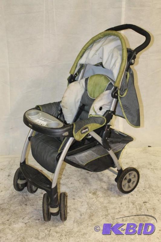 Chicco Folding Stroller. Working great but ne...