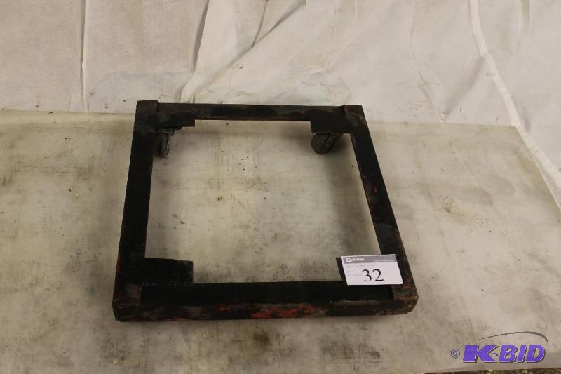 Iron 4 Wheeled Dolly Black Iron very heavy du...