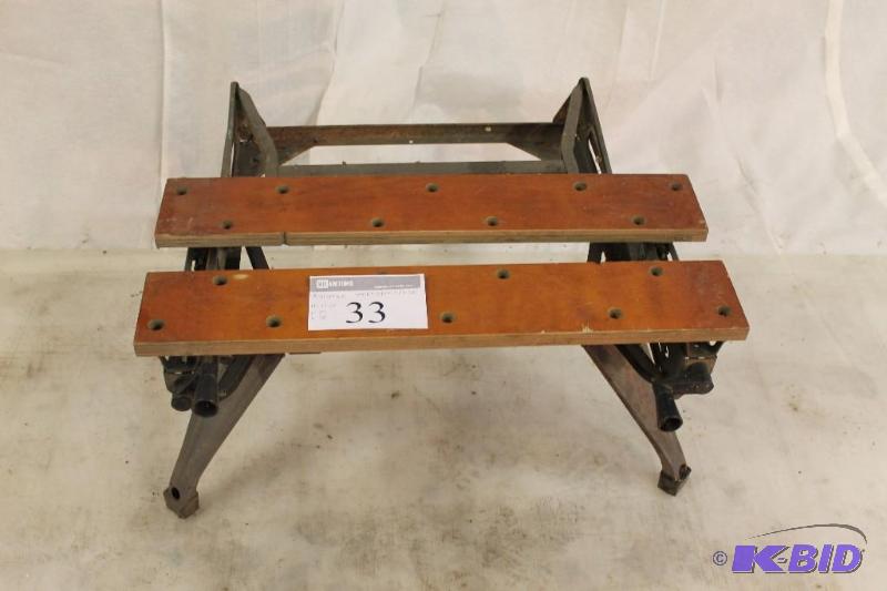 Portable workbench. Folding steel frame suppo...