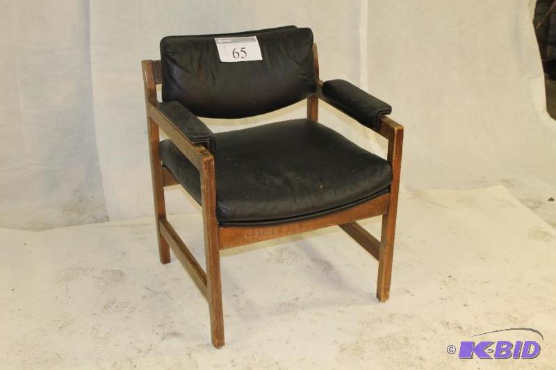 Black Leatherette Armchair with solid wood fr...