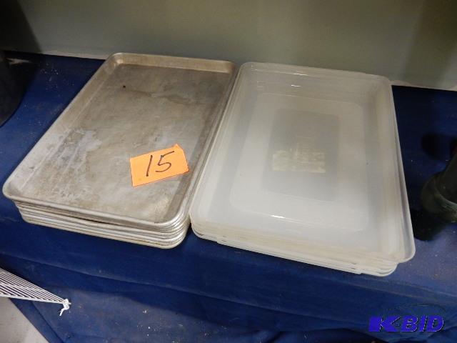 9, 13in x 18 in aluminum cake pans, 5 plastic...