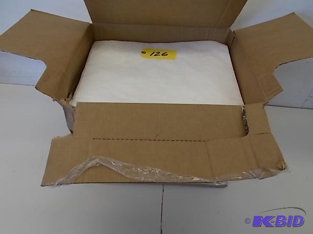 lot 126 image: Brady SPC ENV 500 Oil Pads, New, 1HUC2...