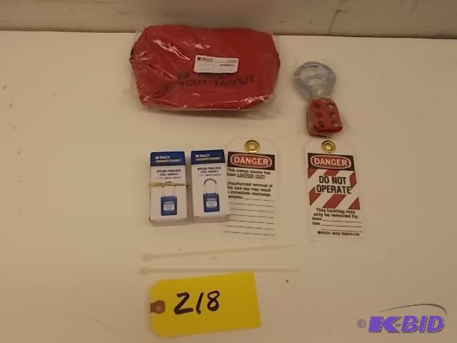 lot 218 image: Brady Personal Padlock Tag Out Pouch, New...