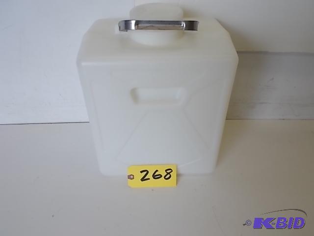 lot 268 image: Vestil 5 Gallon Jug, New...