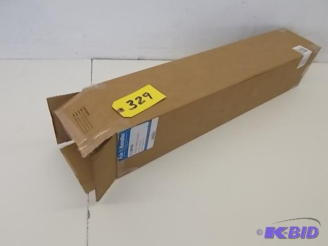 lot 329 image: Fiberglass Roll, 30" x 20, New...