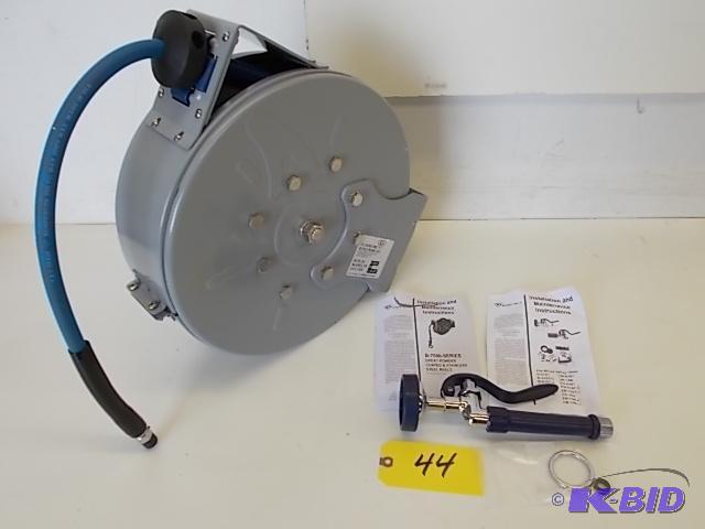 lot 44 image: T & S Model B-7222C Enclosed Water Hose R...