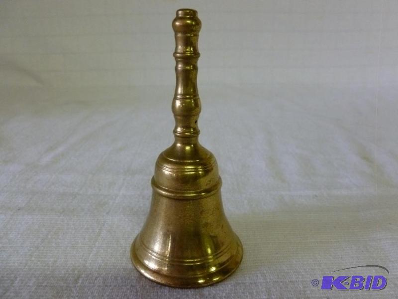 lot 102 image: Vintage cast brass dinner bell, measures 4.5&...