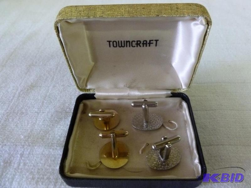 lot 103 image: Lot of two sets of vintage cuff links....