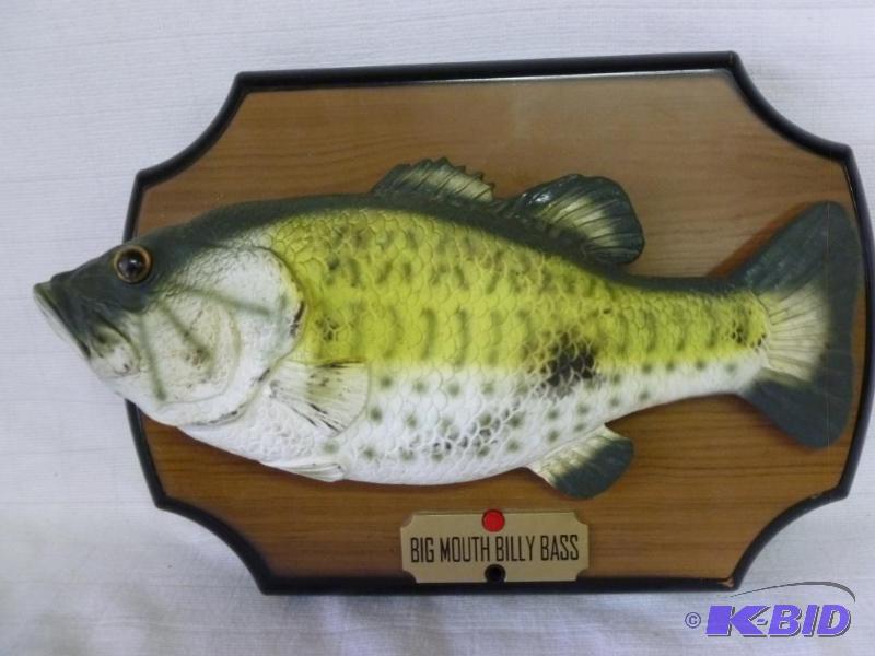 lot 117 image: Collectible Big Mouth Billy Bass, good workin...