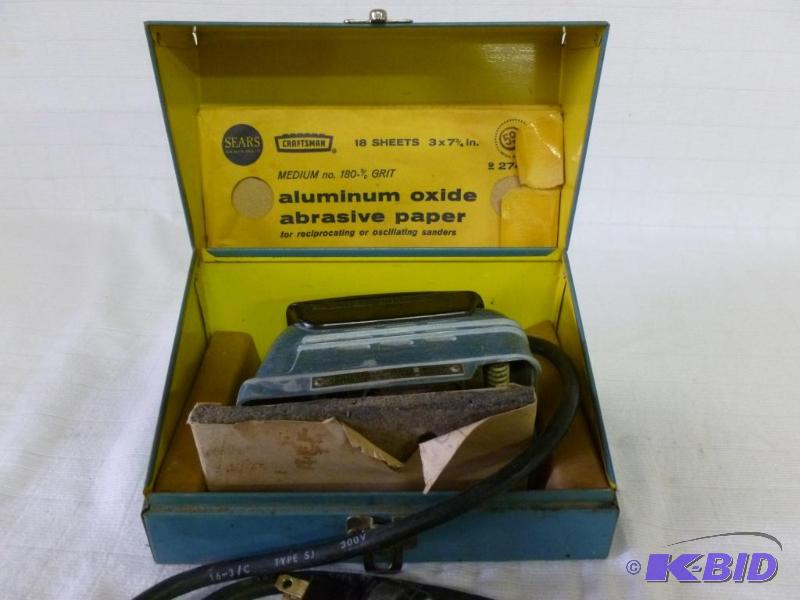 lot 15 image: Vintage Craftsman sander, comes with two new ...