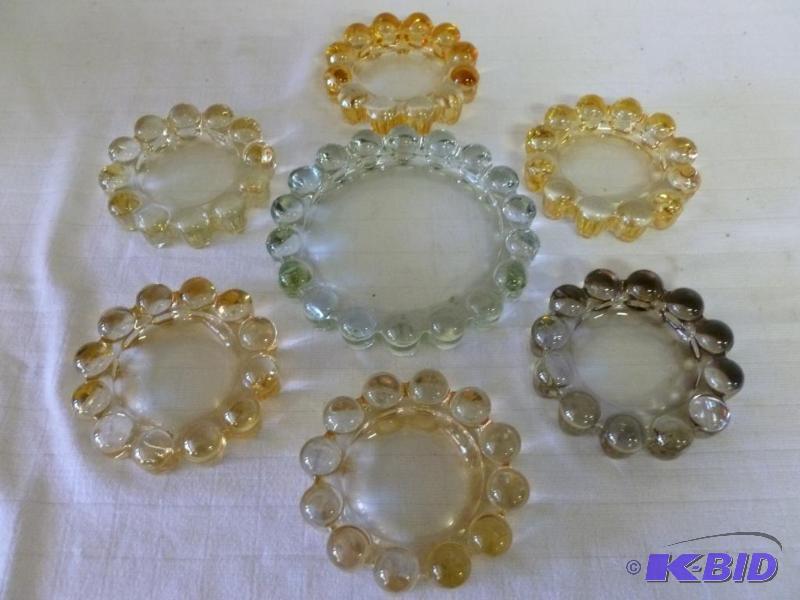 lot 173 image: Lot of seven vintage beaded edge glass ashtra...