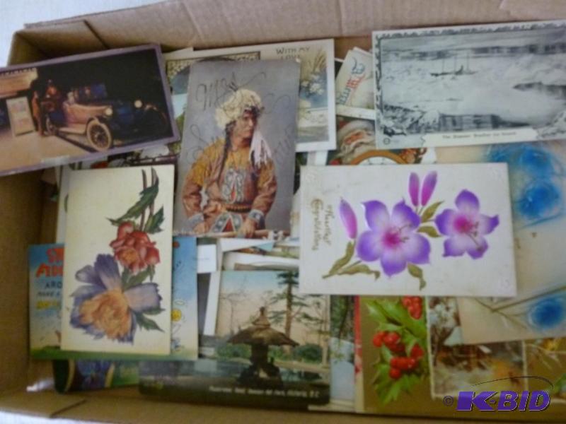 lot 184 image: Large lot of mixed antique and vintage postca...