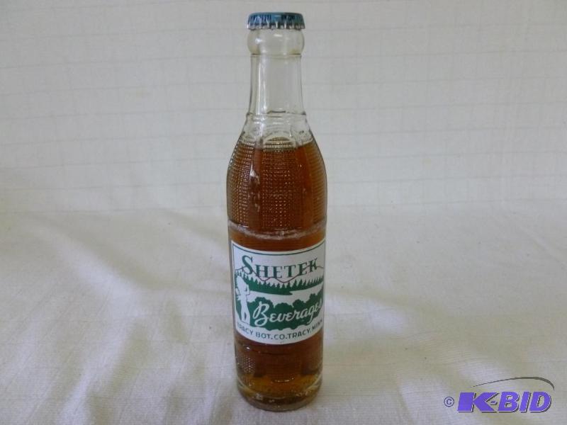 lot 197 image: Vintage Tracy Bottling Co., Tracy Minnesota S...