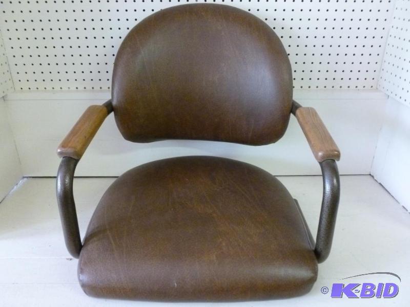 lot 226 image: Chromecraft&nbspcushioned dining room chair ...
