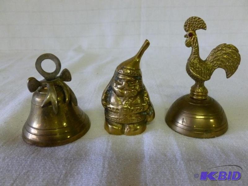 lot 256 image: Lot of three vintage cast brass dinner bells,...