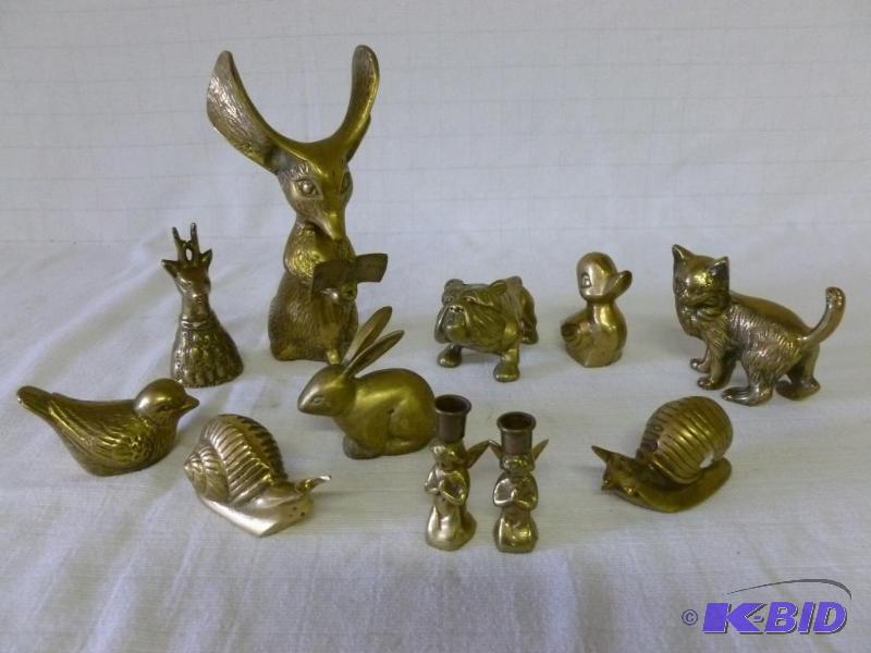 lot 257 image: Lot of eleven vintage cast brass figurines, n...