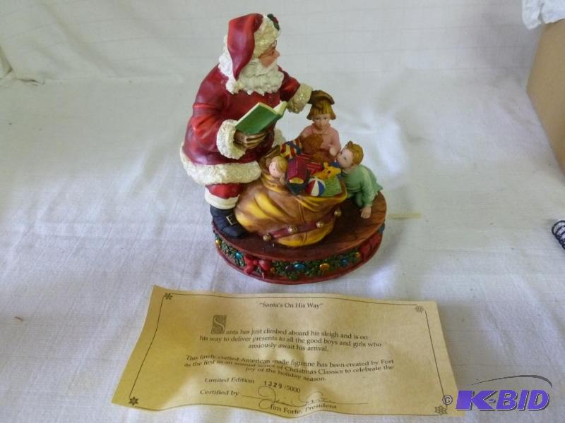 lot 279 image: Collectible " Santas On His Way " ...