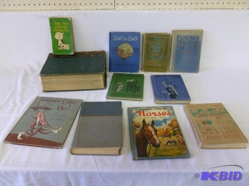 lot 297 image: Lot of twelve mixed antique and vintage books...
