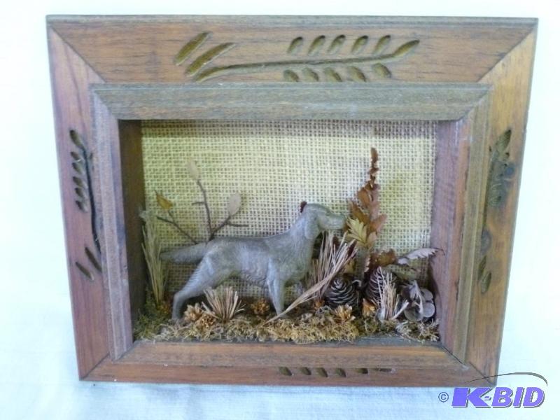 lot 41 image: Beautiful wood framed shadow box type wall de...