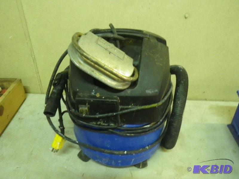 shop vac...