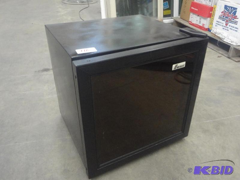 lot 116 image: E-Wave 115Volt Countertop Wine Cooler...