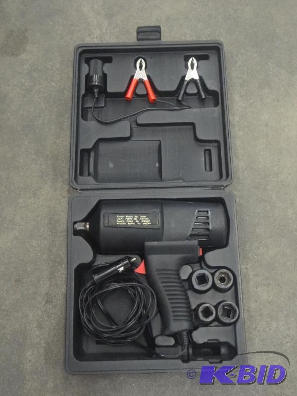 lot 121 image: Emergency Roadside Tool Kit...