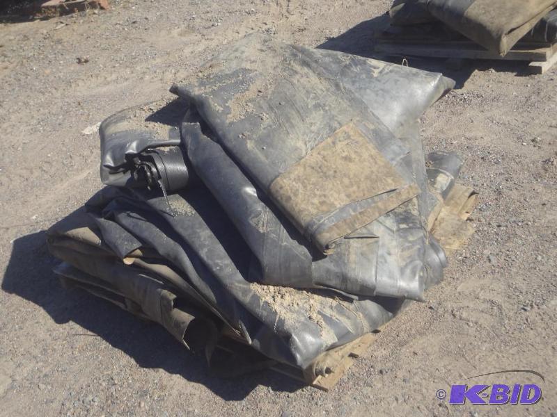 lot 8 image: Pallet Lot Approx (5) Once Used Commercial La...