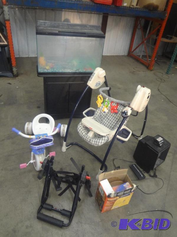lot 86 image: Pallet Lot Fish Tank Set, Kids Trike, Warm T...