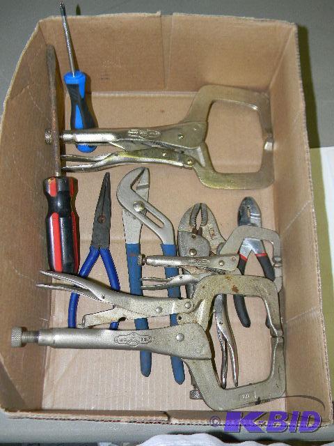 lot 131 image: Lot of misc. tools - vise grips, pliers and m...