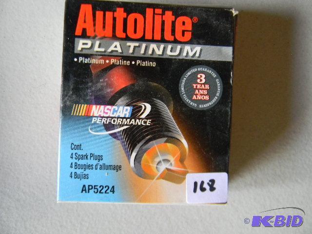 lot 168 image: NEW box of Autolite Platinum spark plugs - AP...