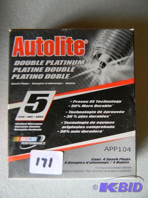 lot 171 image: NEW box of Autolite Double Platinum spark plu...