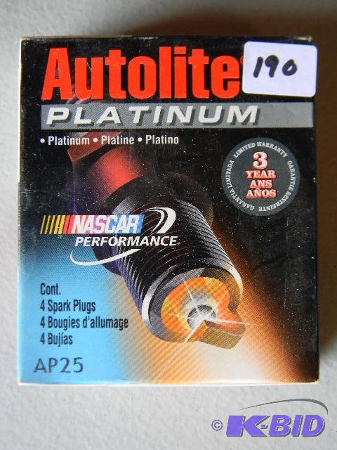 lot 190 image: NEW box of Autolite Platinum spark plugs - AP...