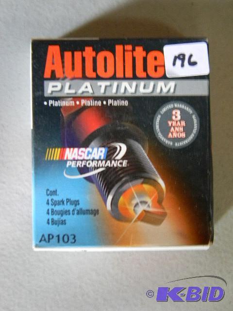 lot 196 image: NEW box of Autolite Platinum spark plugs - AP...