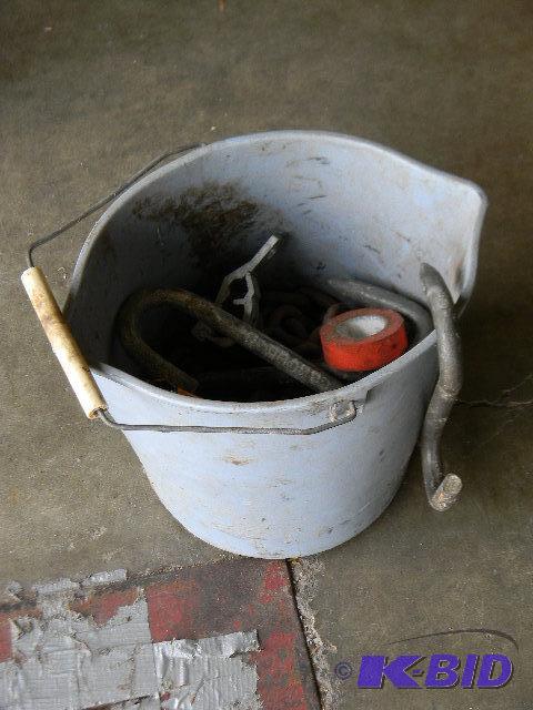 lot 210 image: Bucket with tow chain and hooks...