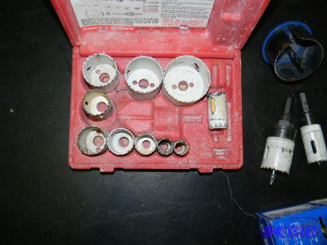 lot 50 image: Lot of hole saws - one case and three separat...