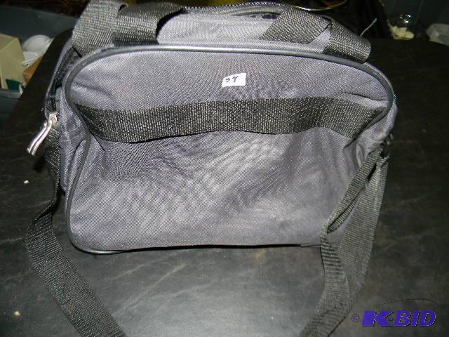 lot 54 image: Black tool bag...