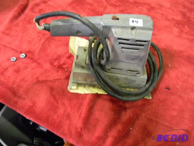 lot 84 image: Power House sander...