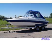 2005 Glastron GS219 Cabin Cruiser