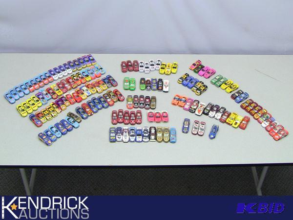 lot 24 image: Lot of 125 Loose Die Cast NASCAR Themed 164 Scale Cars