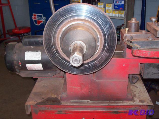 lot 1 image: Accu-Turn Disc Brake Lathe.Model #8911 Comes ...