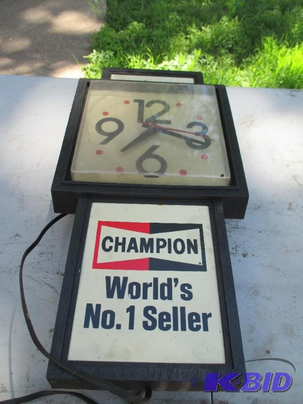 Champion Clock