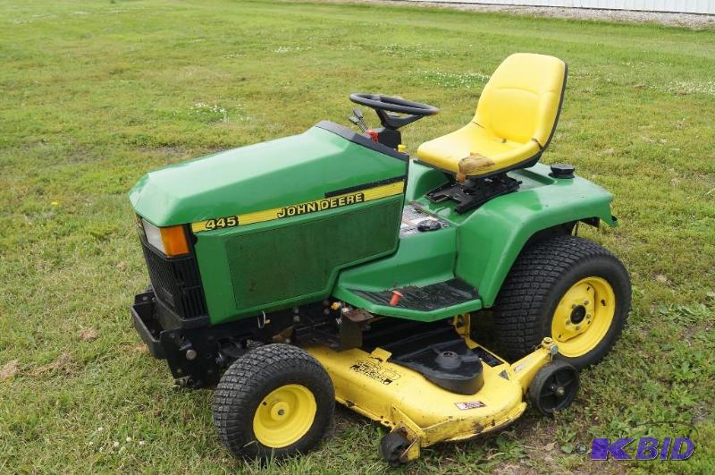 John Deere 445 AWS Riding Mower