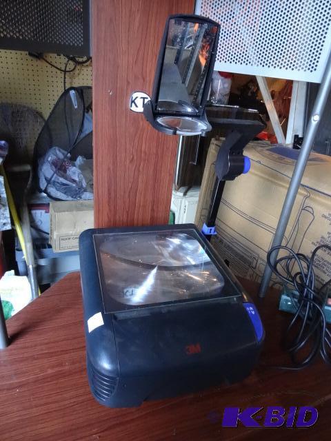 lot 11 image: 3M Overhead Projector, Needs Bulb...