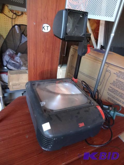 lot 24 image: 3M Overhead Projector. Needs Bulb...