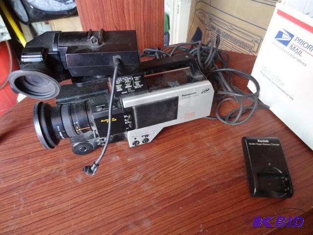 lot 47 image: Panasonic WV-3230 New Ukon Video Camera. No P...