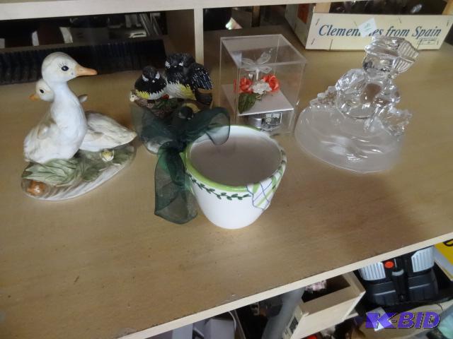 lot 92 image: Misc. Figurines...