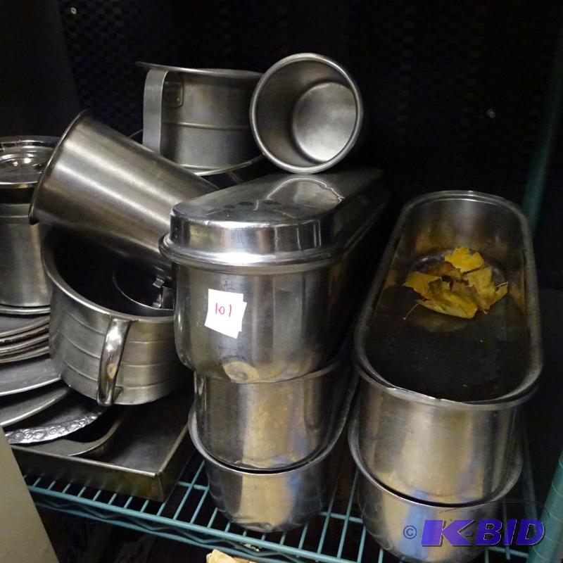 lot 101 image: Large lot of misc stainless containers. Pizza...