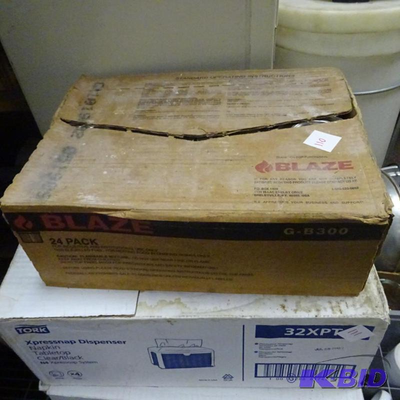 lot 110 image: Blaze GB300 jelled chafing fuel. Qty 22...